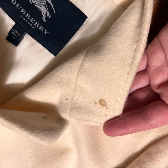 Burberry Wool Coat Women’s White Size 8 Button Long Capsule Wardrobe - Picture 4 of 14